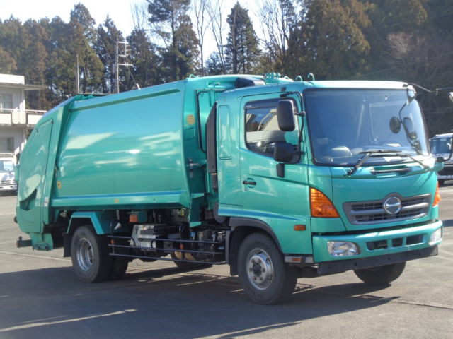 H26�������󥸥㡼���ץ쥹���г���10.2Ω��