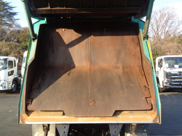 H26�������󥸥㡼���ץ쥹���г���10.2Ω��