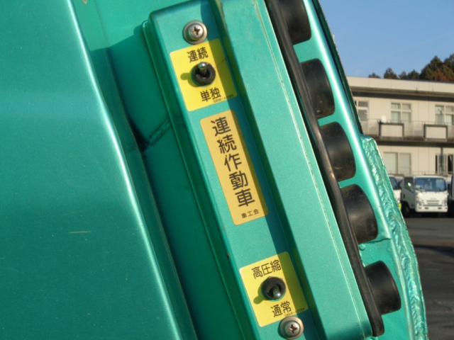 H26�������󥸥㡼���ץ쥹���г���10.2Ω��