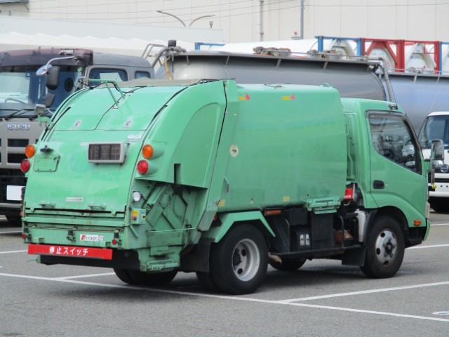 H26 トヨタダイナ プレス式塵芥車4.3立米