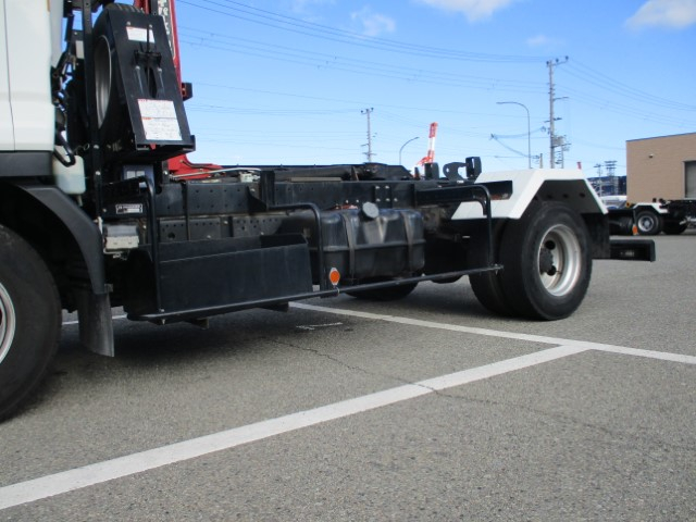 H28 いすゞフォワード 4トンフックロール