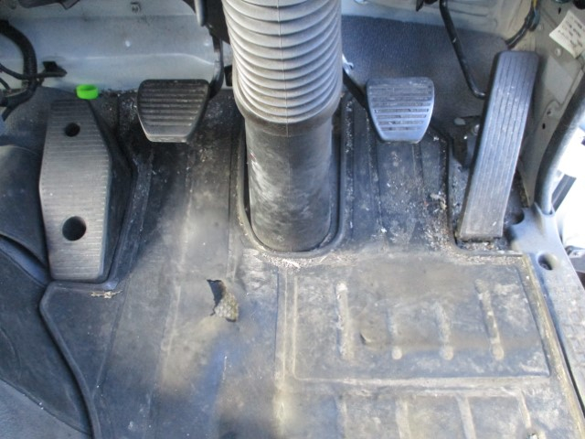 H28 いすゞフォワード 4トンフックロール