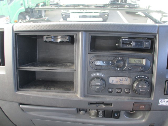 H28 いすゞフォワード 4トンフックロール