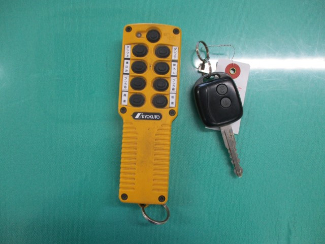 H28 いすゞフォワード 4トンフックロール