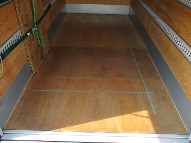 R3������������ա�3�ȥ�Х�PG��