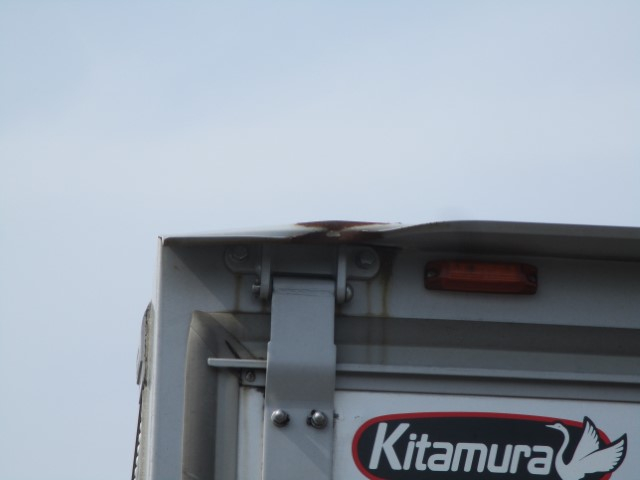 R3������������ա�3�ȥ�Х�PG��