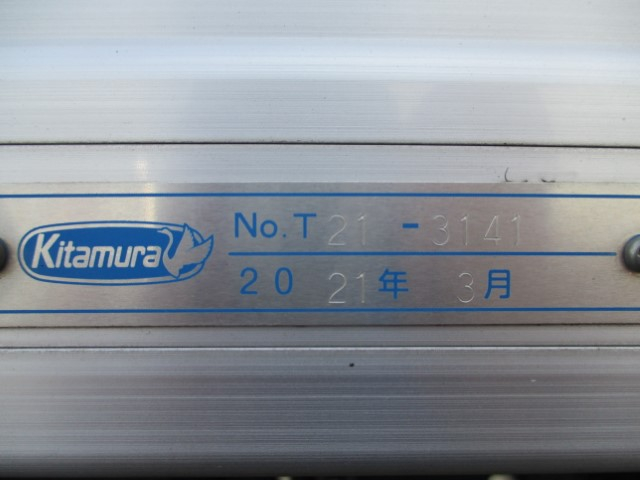 R3������������ա�3�ȥ�Х�PG��