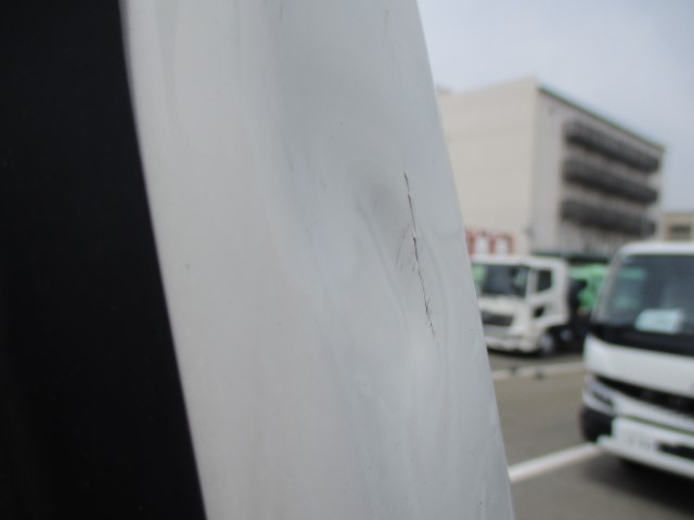 R7 三菱 ファイター 4t フックロール 認定中古車