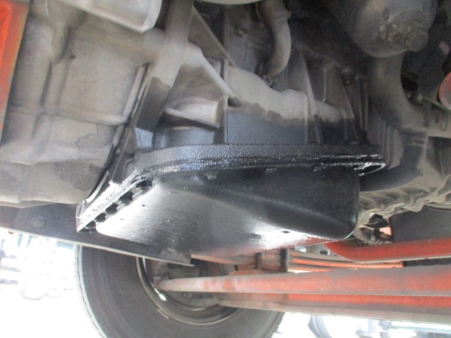 H26 いすゞエルフ プレス式塵芥車6.9立米 高容積