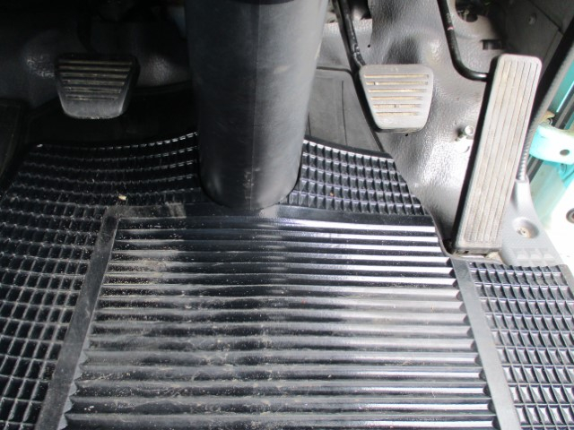 H26 いすゞエルフ プレス式塵芥車6.9立米 高容積