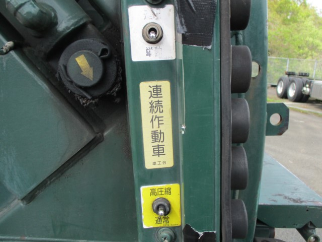 H29 三菱キャンター プレス式6.9立米 高容積仕様