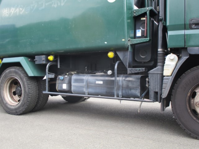 H29 三菱キャンター プレス式6.9立米 高容積仕様