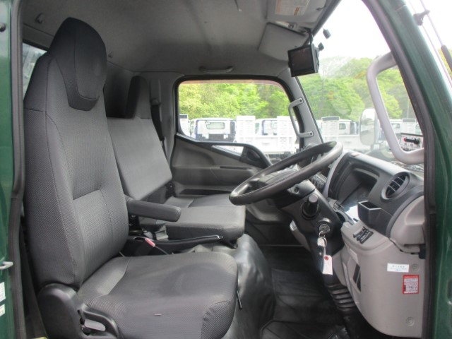 H29 三菱キャンター プレス式6.9立米 高容積仕様