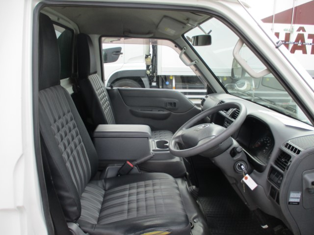 R3���ޥĥ��ܥ󥴡�ʿ�ܥǥ�������