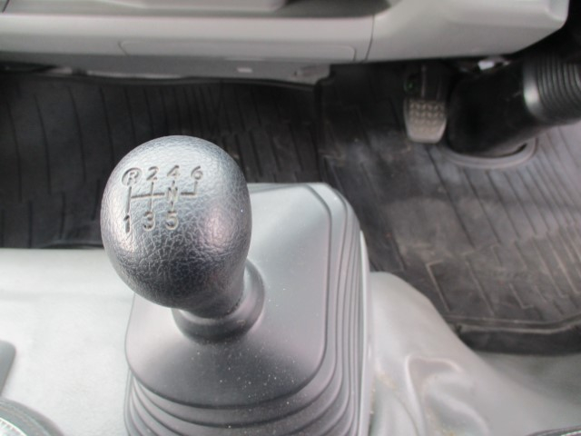 R5������ǥ�ȥ����ץ쥹���г���4.3Ω�ơ�ǧ����ż�