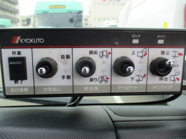 R5������ǥ�ȥ����ץ쥹���г���4.3Ω�ơ�ǧ����ż�