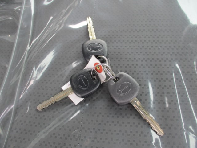 R5������ǥ�ȥ����ץ쥹���г���4.3Ω�ơ�ǧ����ż�