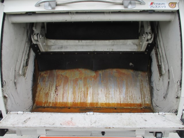 R5������ǥ�ȥ����ץ쥹���г���4.3Ω�ơ�ǧ����ż�