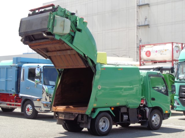 H27 日野デュトロ プレス式塵芥車4.3立米