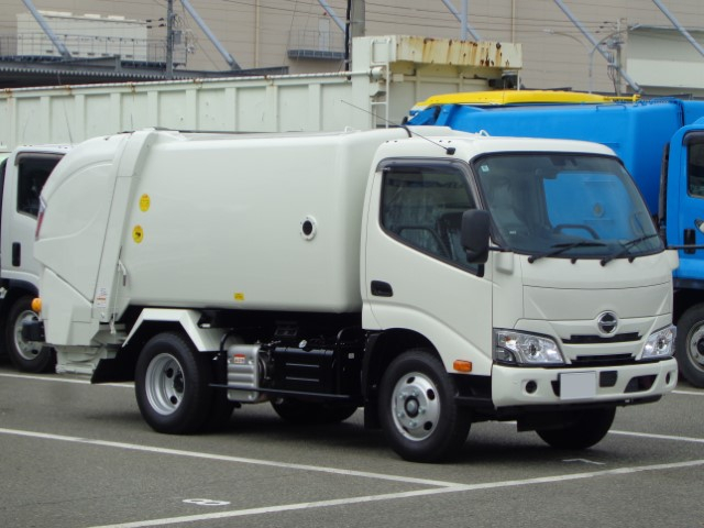 R7������ǥ�ȥ�����ž���г���5.1Ω�ơ�̤���Ѽ�