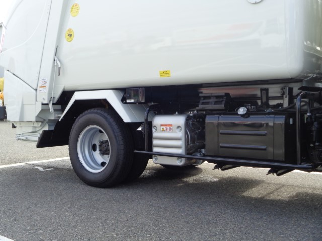 R7������ǥ�ȥ�����ž���г���5.1Ω�ơ�̤���Ѽ�