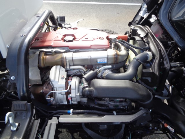 R7������ǥ�ȥ�����ž���г���5.1Ω�ơ�̤���Ѽ�
