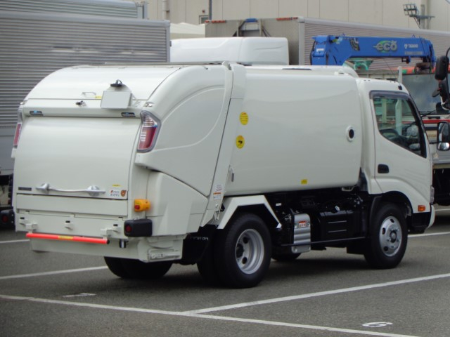 R7������ǥ�ȥ�����ž���г���5.1Ω�ơ�̤���Ѽ�