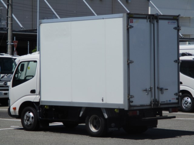 H30 トヨタダイナ 2トン ドライバン