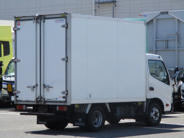 H30 トヨタダイナ 2トン ドライバン