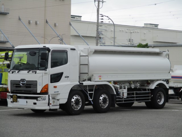H27 日野プロフィア 14KLタンクローリー ※消防変更手続き中