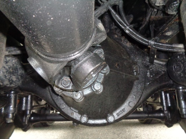 R5 いすゞギガ 25トン粉粒体運搬車(バラセメント) 予備検付
