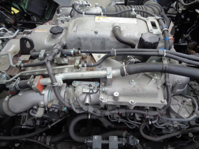 R5 いすゞギガ 25トン粉粒体運搬車(バラセメント) 予備検付