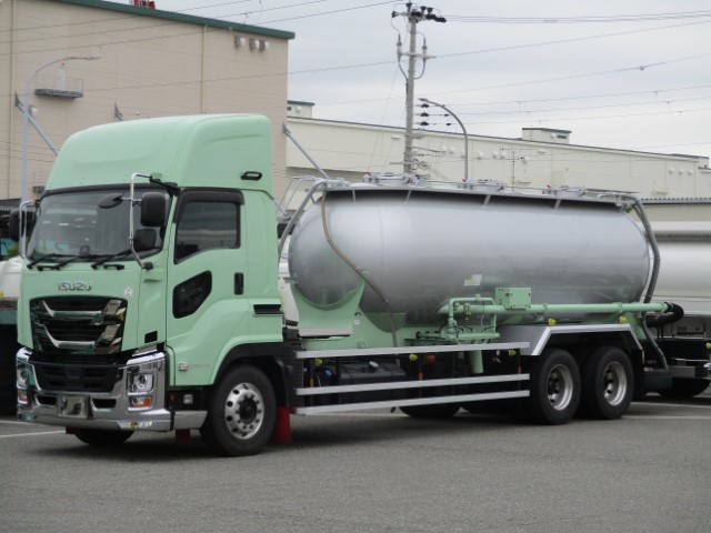 R5 いすゞギガ 25トン粉粒体運搬車(バラセメント) 予備検付