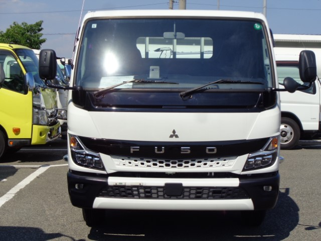 R5 三菱キャンター 平ボディ超ロング