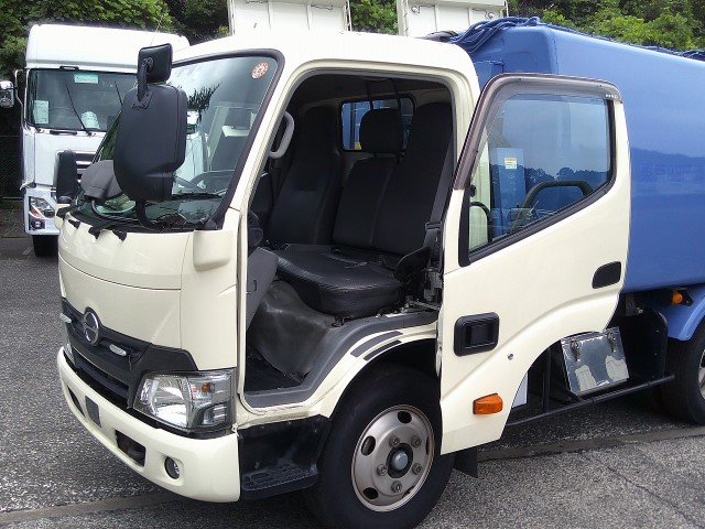 H30 日野デュトロ プレス式塵芥車4.2立米 左スライドドア
