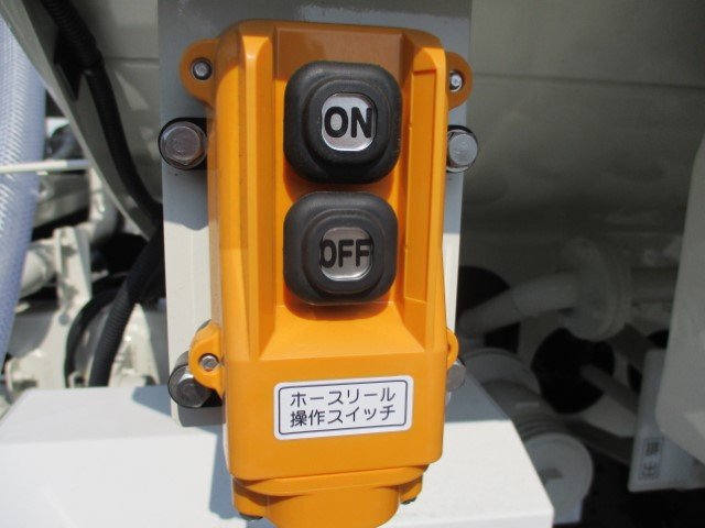 R8���ȥ西�����ʡ�3.6KL���󥯼֡��������ѹ���³����