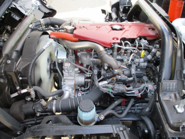 R8 日野デュトロ プレス式塵芥車8.3立米 ※未使用車