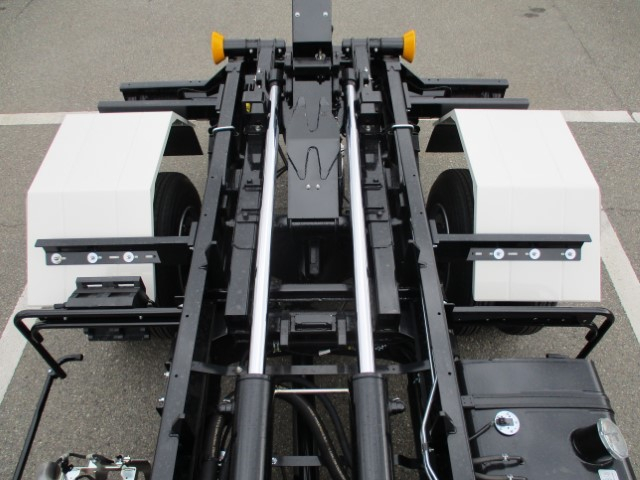 R8 日野レンジャー 4トンフックロール 未使用車