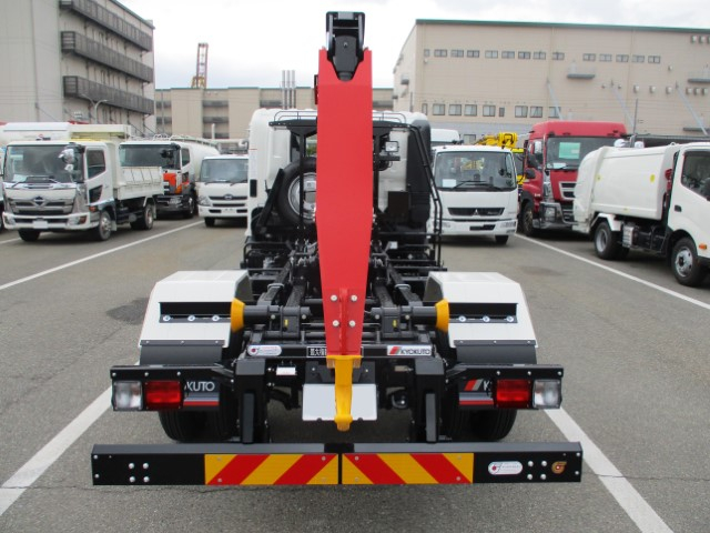 R8 日野レンジャー 4トンフックロール 未使用車