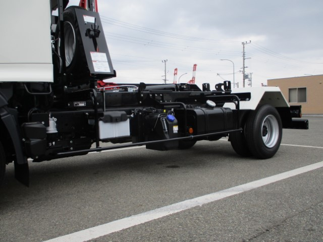 R8 日野レンジャー 4トンフックロール 未使用車