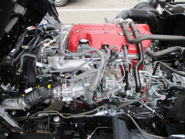 R8 日野レンジャー 4トンフックロール 未使用車