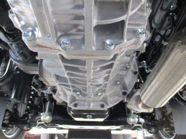 R8������ǥ�ȥ����ץ쥹���г���4.3Ω�ơ�̤���Ѽ�