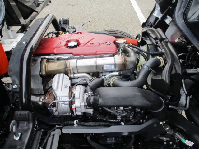 R8������ǥ�ȥ����ץ쥹���г���4.3Ω�ơ�̤���Ѽ�