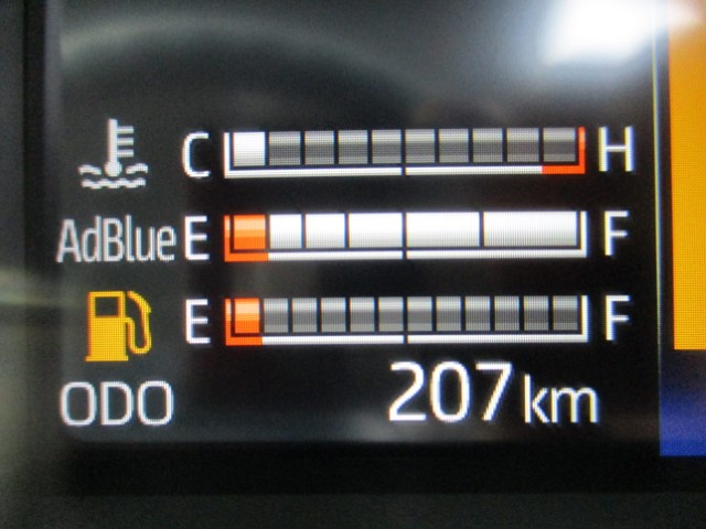 R8������ǥ�ȥ����ץ쥹���г���4.3Ω�ơ�̤���Ѽ�