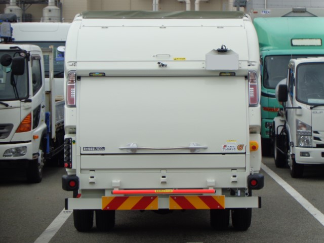 R7 日野デュトロ プレス式塵芥車6.9立米 未使用車