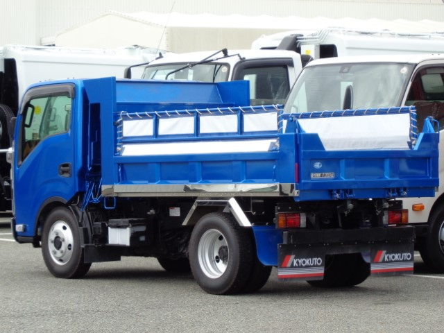 R5 いすゞエルフ 2トンダンプ 新明和製