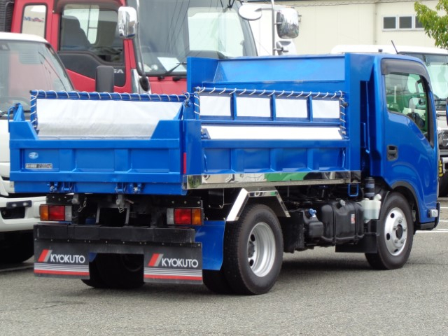 R5 いすゞエルフ 2トンダンプ 新明和製