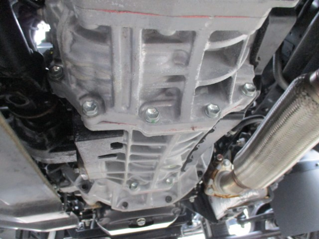 R6������ǥ�ȥ����ץ쥹���г���5.9Ω��
