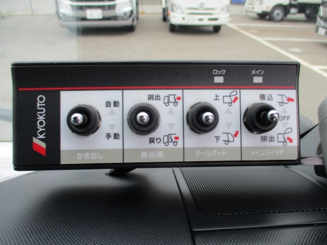 R6������ǥ�ȥ����ץ쥹���г���5.9Ω��