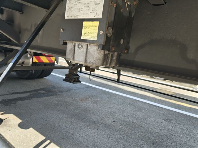R3 トレクス製 2軸ウイングセミトレーラー